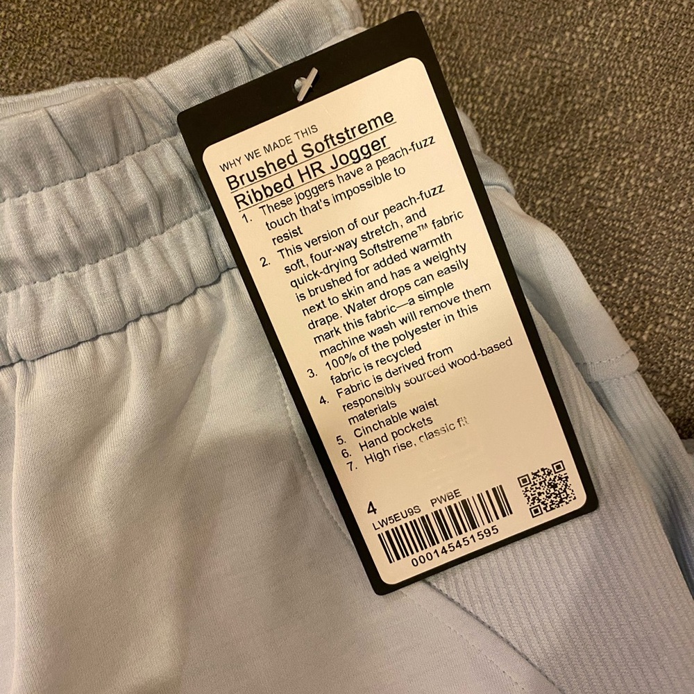 NWT Lululemon Softstreme High-Rise Jogger sold out